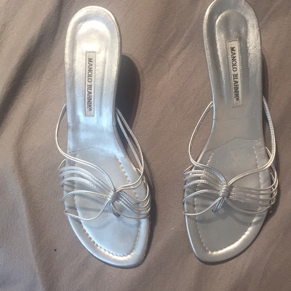 Manolo Blahnik silver kitten heels